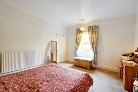 Bedroom 2_2.jpeg