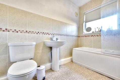 Bathroom.jpeg
