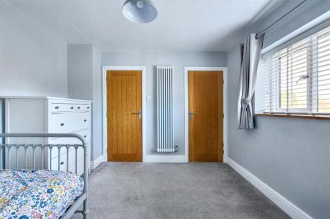Bedroom 2_3.jpeg