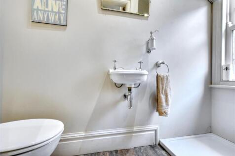 Shower Room/w.c.