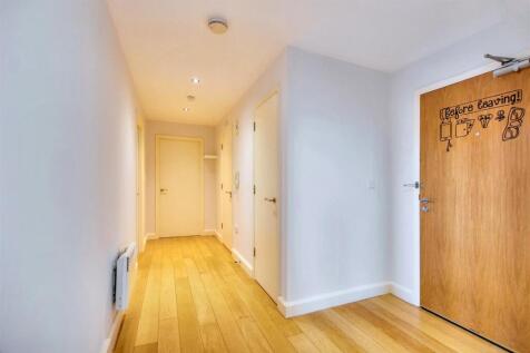 Entrance Hall.jpeg