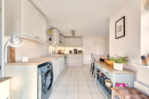 Dining/Living Kitchen