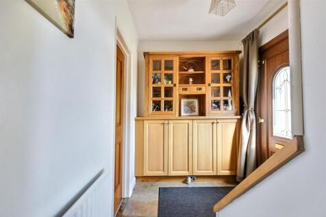 Entrance Hall_1.jpeg