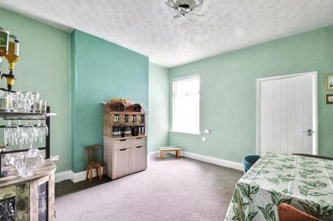 Dining Room_2.jpeg