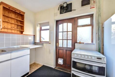 Kitchen_2.jpeg