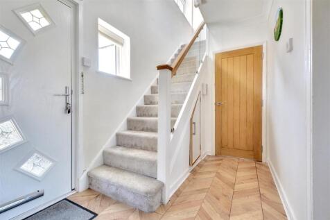 Entrance Hall_3.jpeg