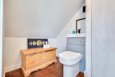 Ensuite.jpeg