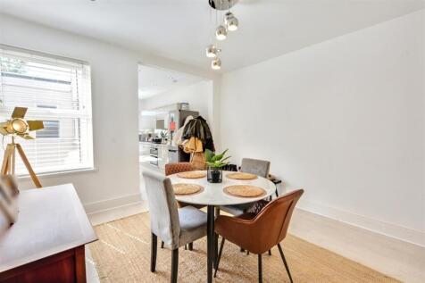 Dining Room_3.jpeg