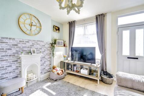 Lounge/Sitting Room