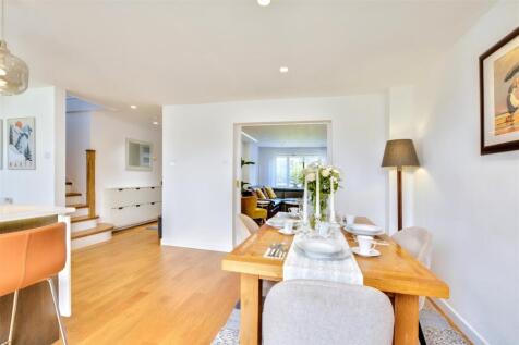 Dining Room_3.jpeg