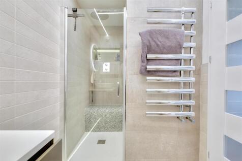 Ensuite_3.jpeg