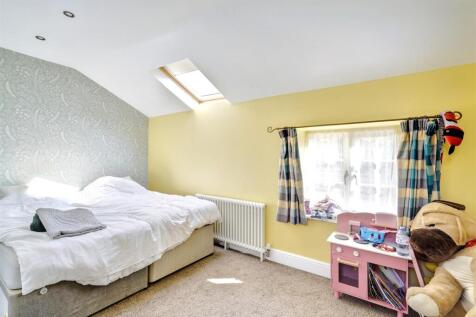 Bedroom 2_1.jpeg