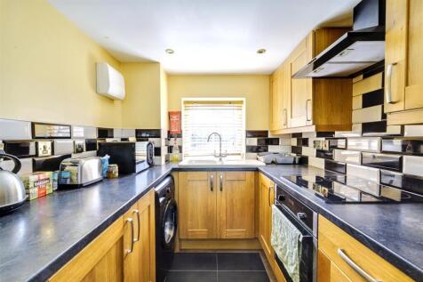 front cott Kitchen.jpeg