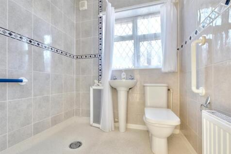 Bathroom.jpeg