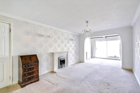Lounge/Sitting Room