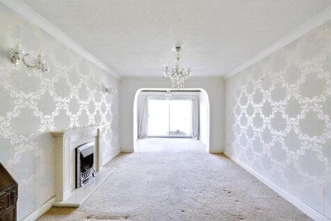 Lounge/Sitting Room
