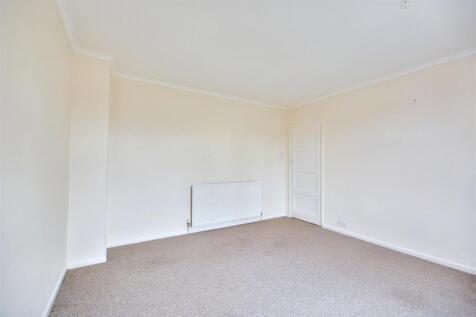 Bedroom 2_2.jpeg
