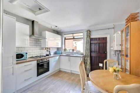 Kitchen_4.jpeg