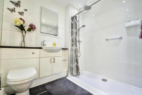 Shower Room_2.jpeg