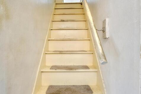 Hallway.jpeg