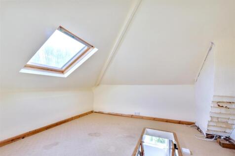 Loft Room_1.jpeg