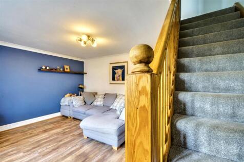 Lounge/Sitting Room