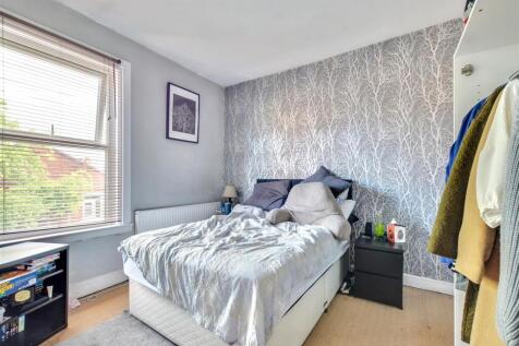 Bedroom One_2.jpeg