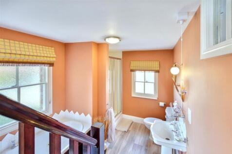 En-Suite Bed 2