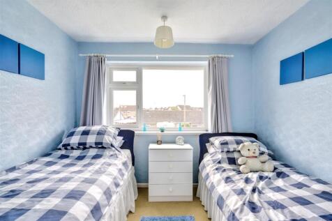 Bedroom 2_2.jpeg