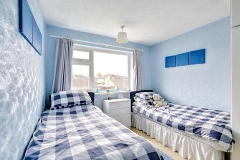Bedroom 2_1.jpeg