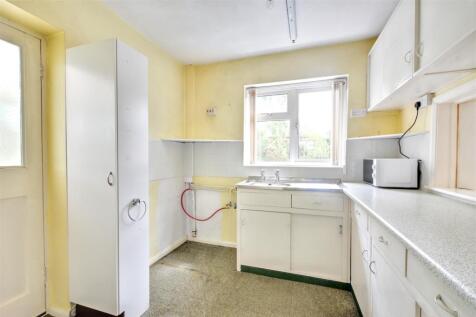 Kitchen_1.jpeg
