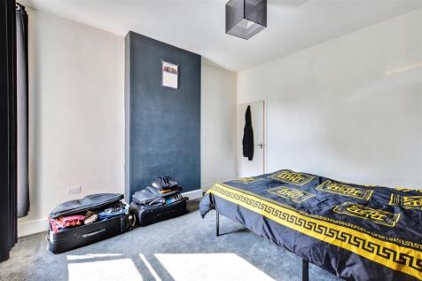 Bedroom 2_2.jpeg