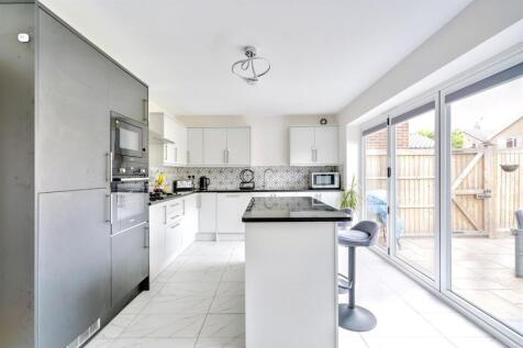 Living/Dining Kitchen