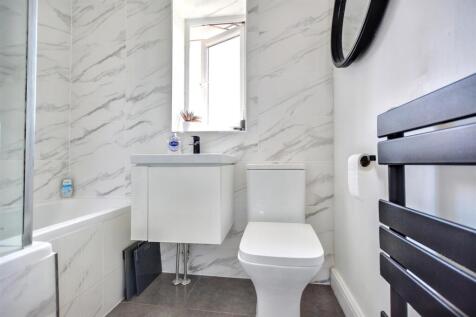 Bathroom.jpeg