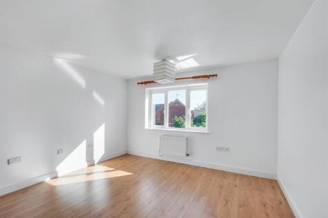 Bedroom 2.jpeg