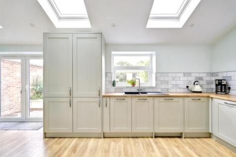 Living/Dining Kitchen
