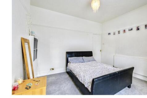 Bedroom One.jpg