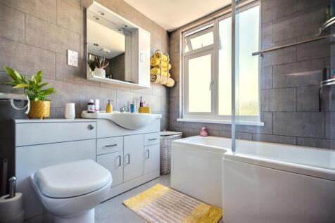 Bathroom.jpeg
