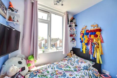 Bedroom 3_1.jpeg