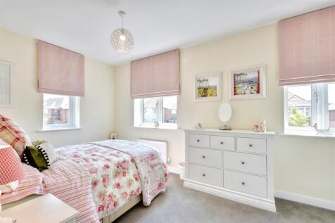 Bedroom 2_1.jpeg