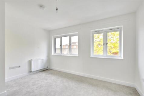 Bedroom 2.jpeg