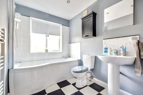 Bathroom.jpeg
