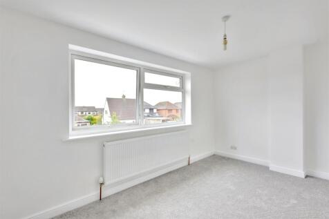 Bedroom 1.jpeg