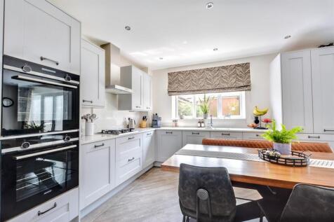 Openned Planned Kitchen Diner Living_1.jpeg