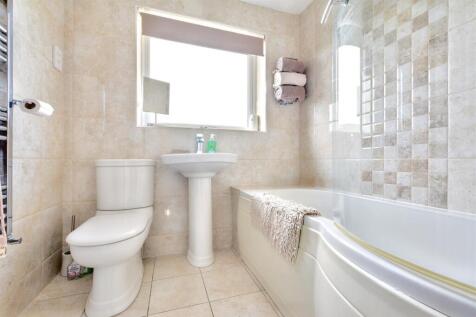 Bathroom.jpeg