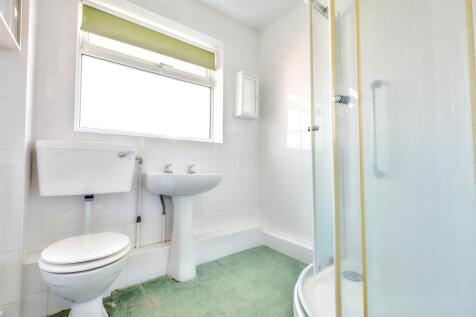 Shower Room.jpeg