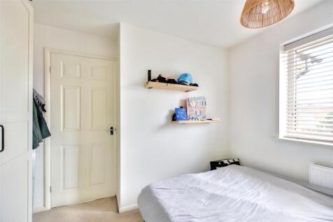 Bedroom 2_2.jpeg