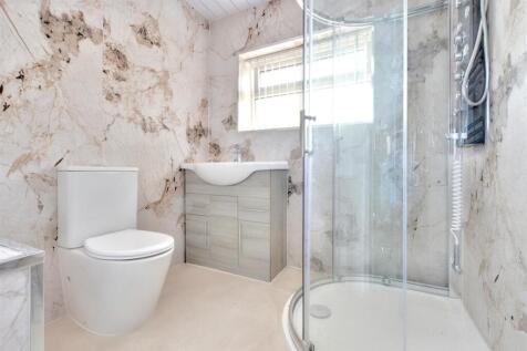 Bathroom.jpeg