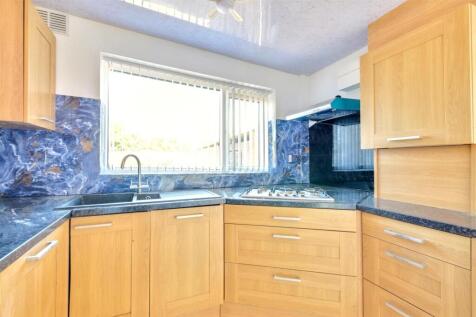 Kitchen_2.jpeg