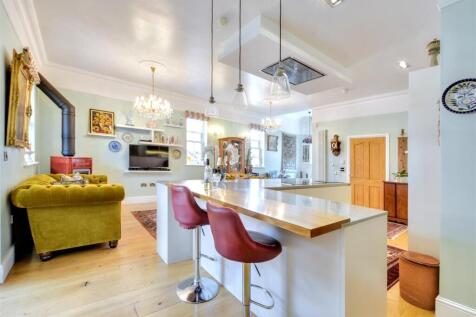 Open Plan Living/Kitchen Diner